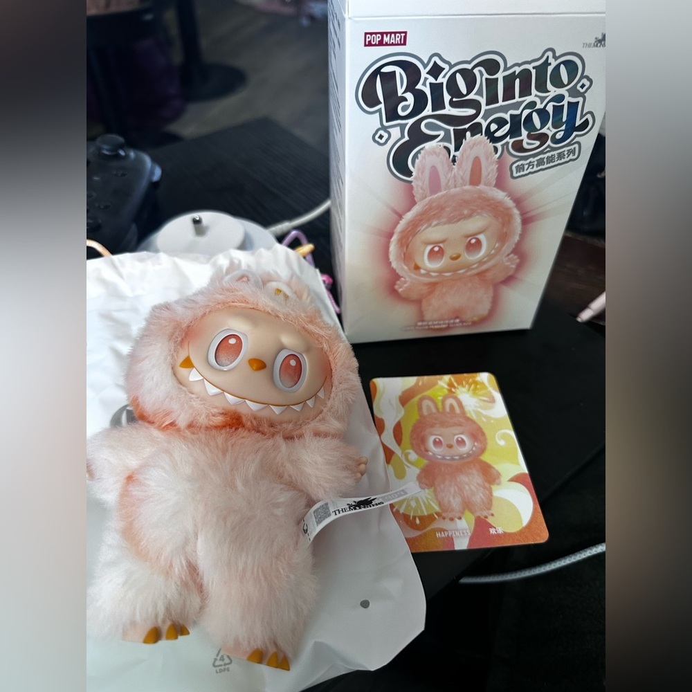 Pop Mart Labubu The Monsters Big into Energy Authenic Happiness NWT​ - Picture 4 of 5